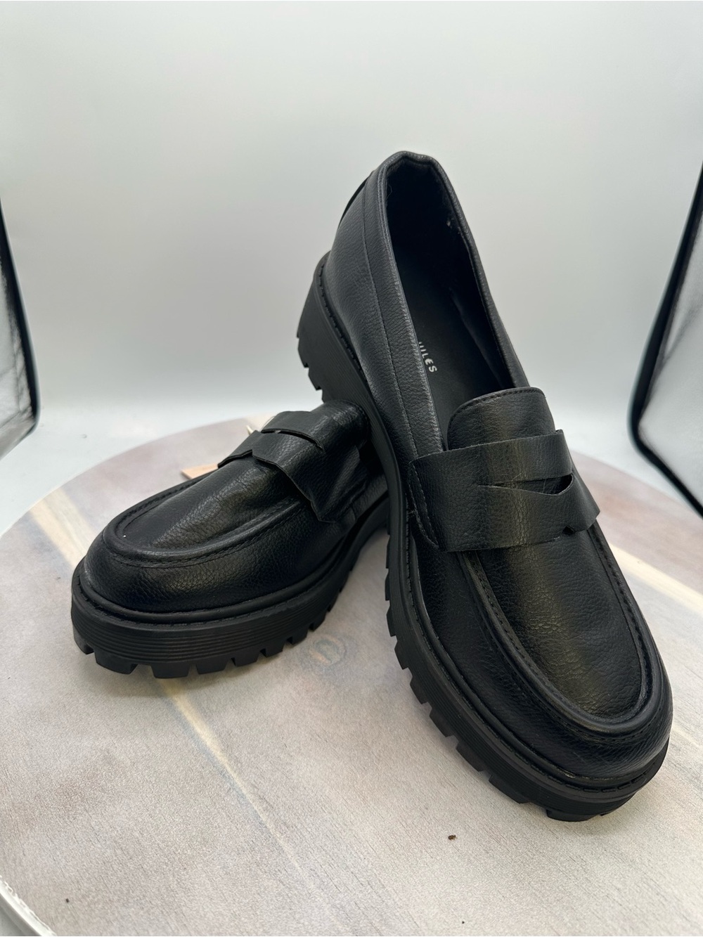 Sincerly Jules Black Lug Sole Penny Loafers